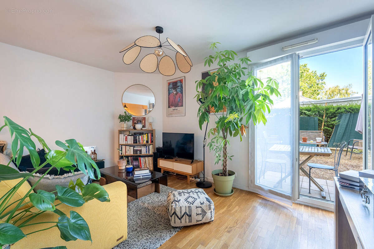 Appartement à LE PLESSIS-ROBINSON