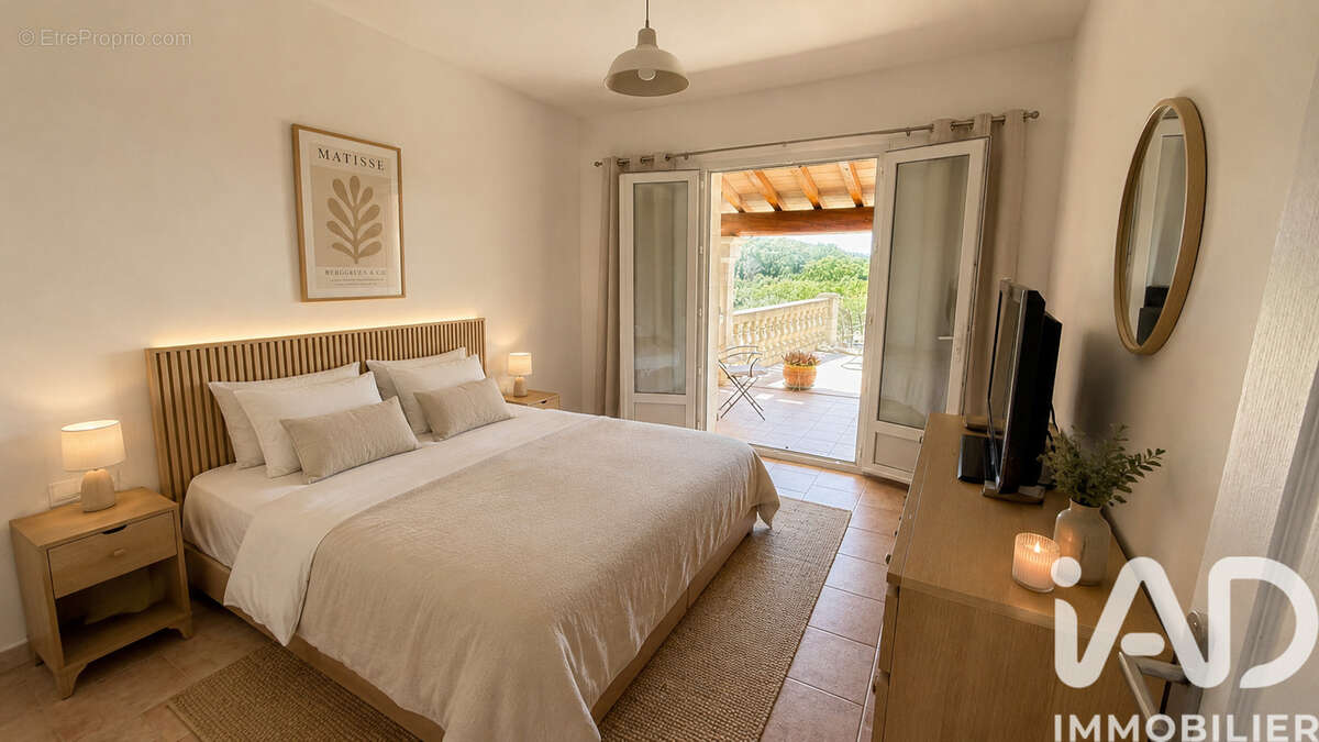Photo 5 - Maison à LA GARDE-ADHEMAR