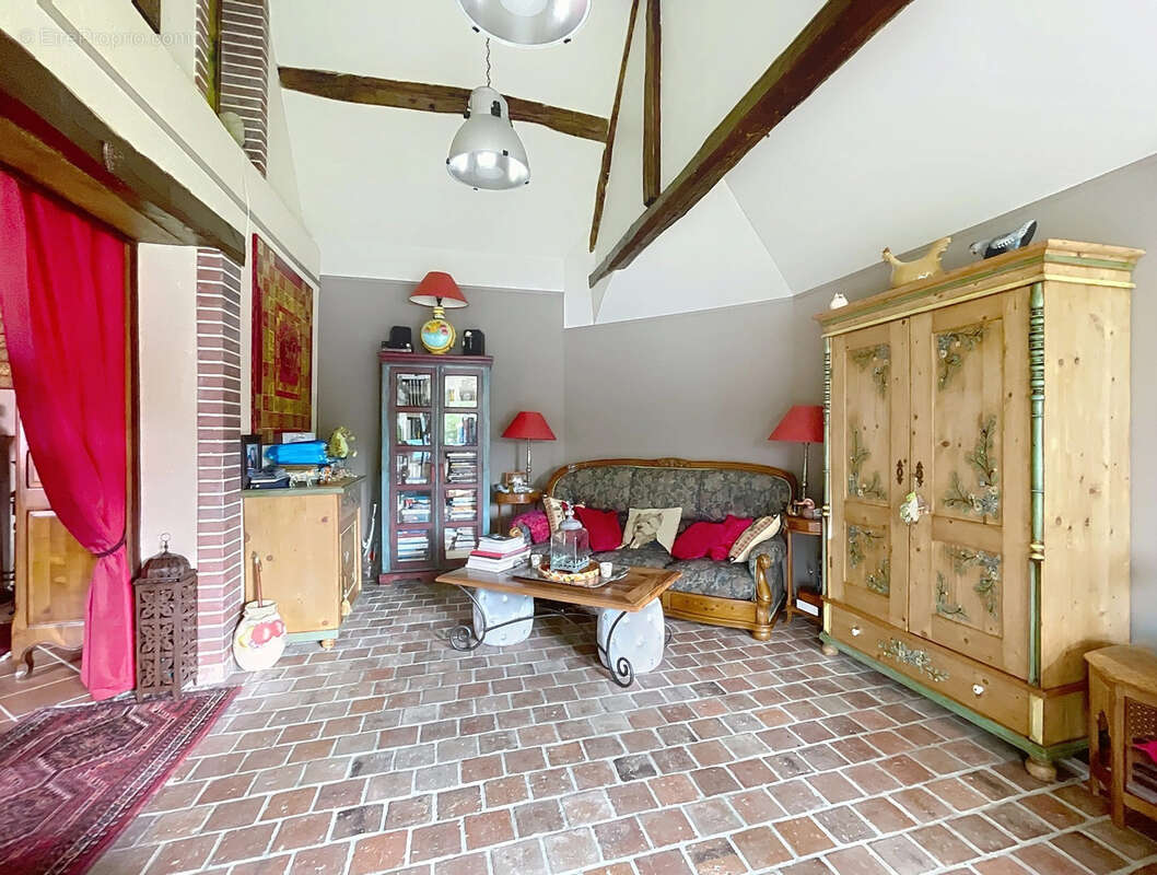 Maison à L'HOSMES