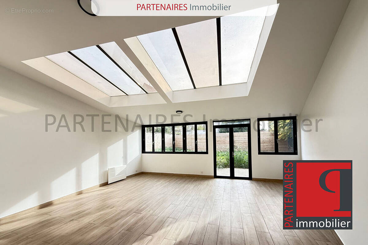 Maison à NOISY-LE-ROI