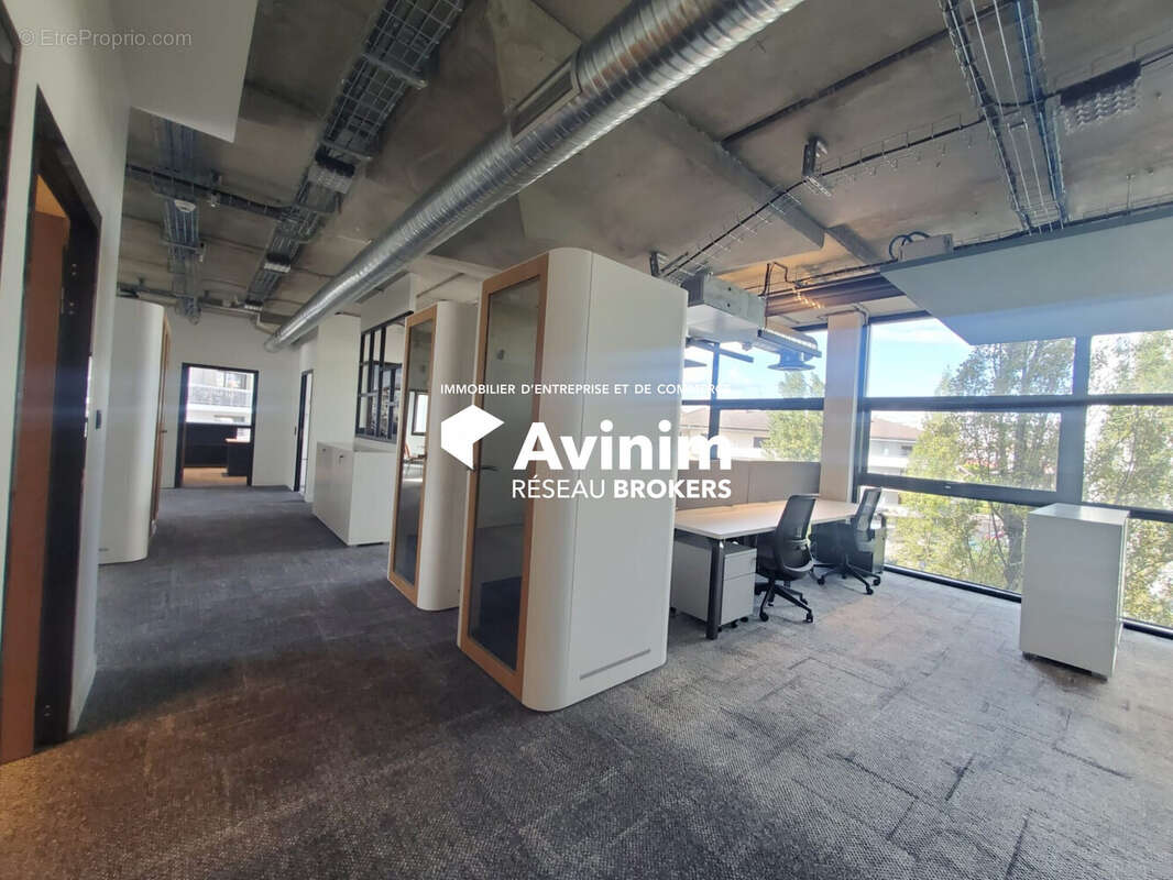 Commerce 335 m² à Annecy  - photo 6