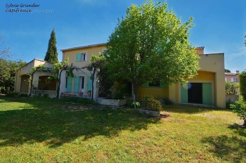 Maison à SALON-DE-PROVENCE