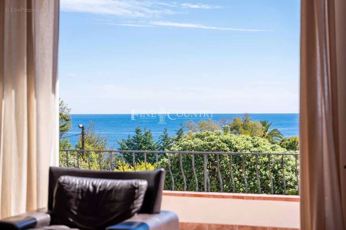 Maison à CANNES
