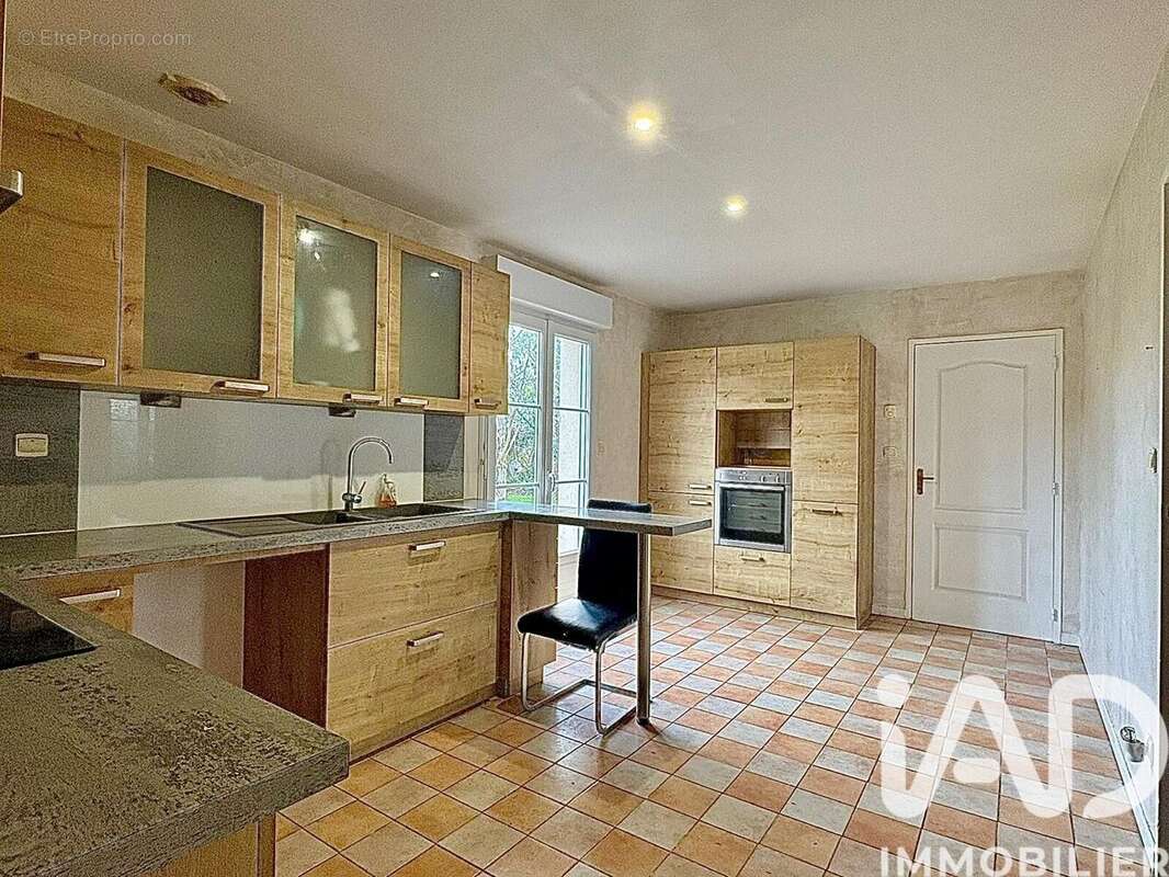 Photo 5 - Maison à AUNEUIL