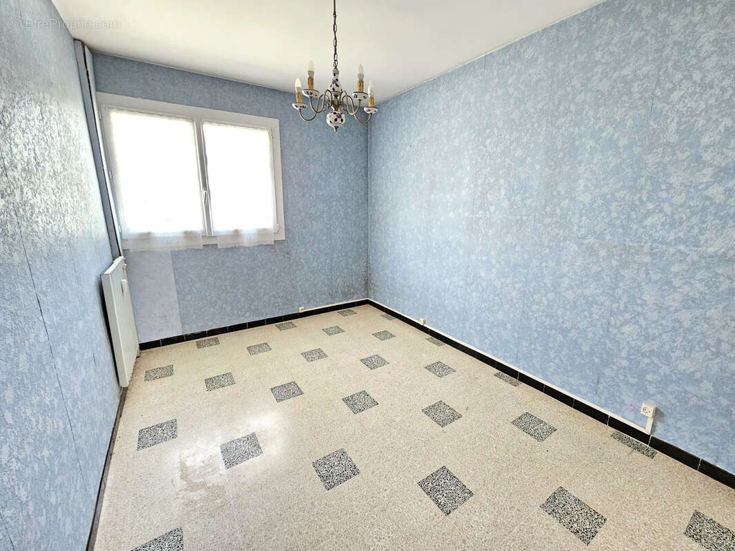 Appartement à HYERES