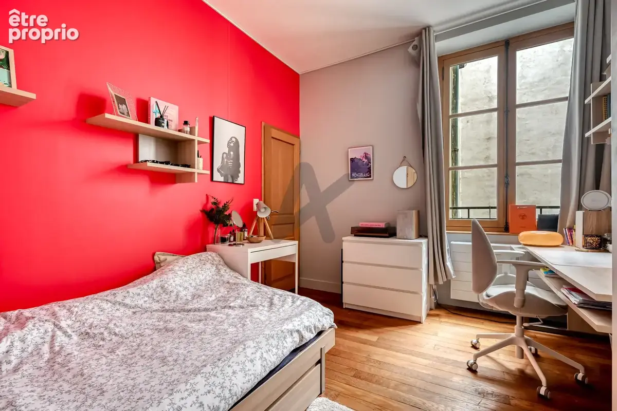 Lyon 1er Capucins - Appartement de 131 m2 et 3 chambres - photo 9