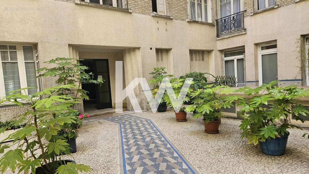 Appartement à PARIS