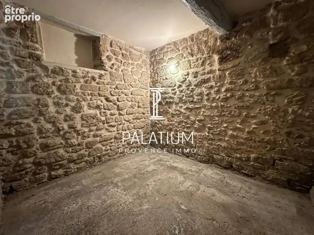 Appartement à SALON-DE-PROVENCE