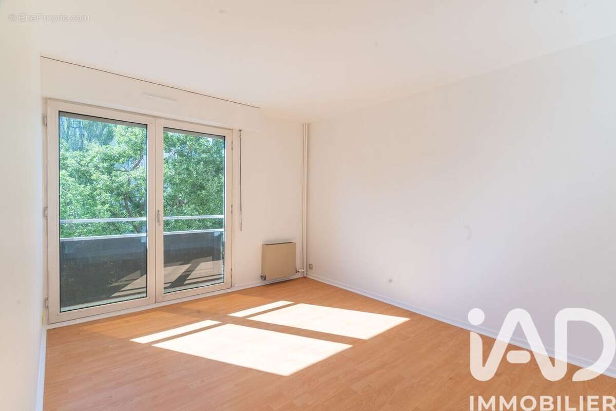 Photo 5 - Appartement à POISSY