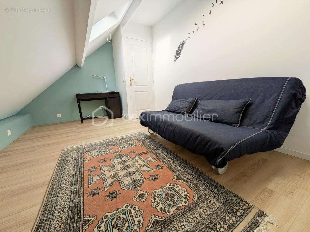 Maison à CHATILLON-SUR-MARNE