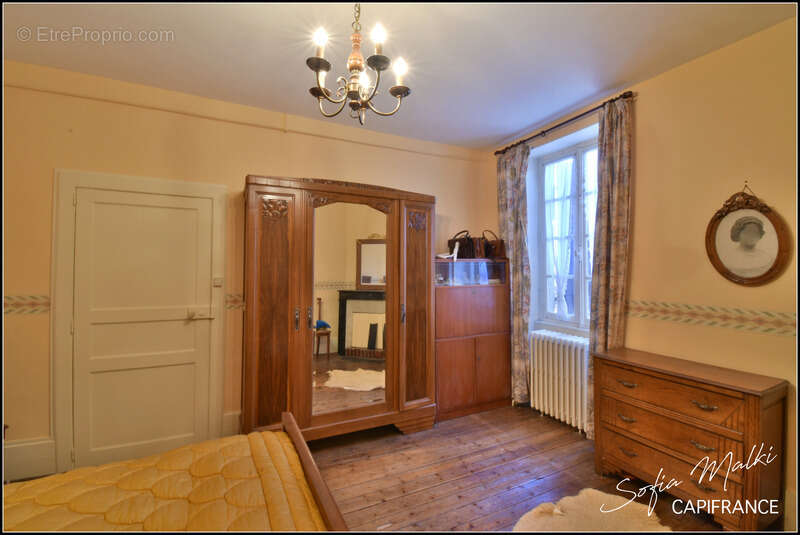 Maison à PREVERANGES