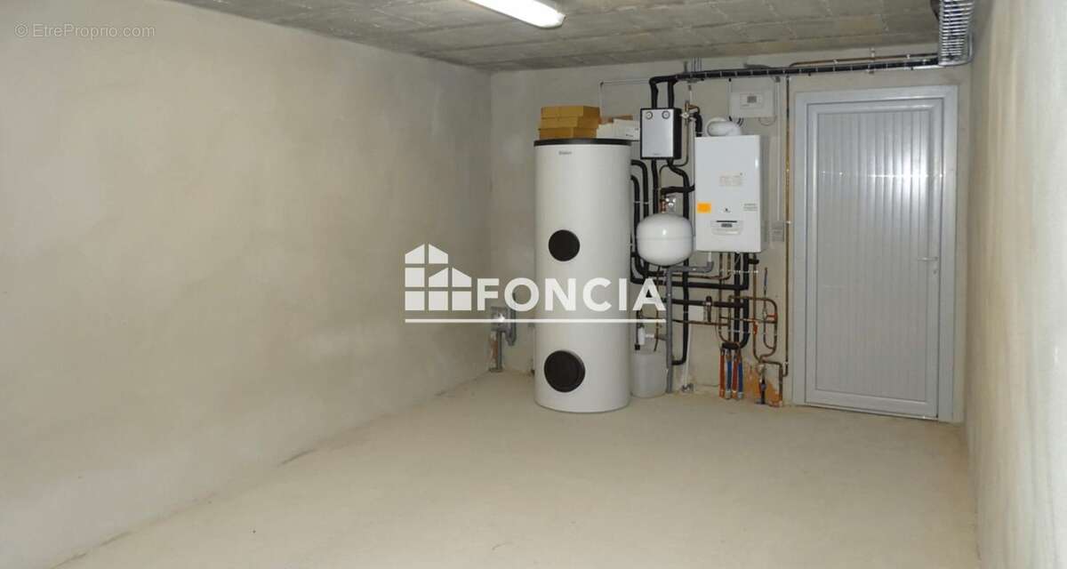 Maison à SAINT-SEBASTIEN-SUR-LOIRE