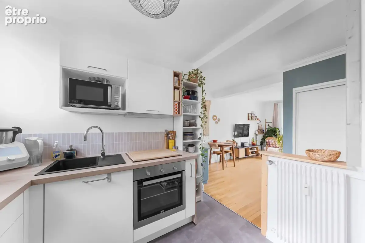 Appartement T3 de 53 m2 82 avenue du Drapeau - photo 7
