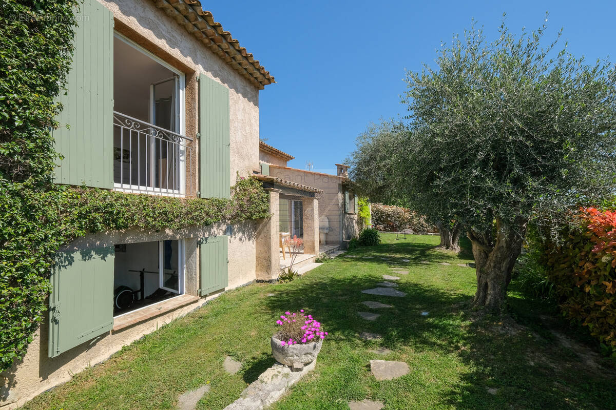 Maison à LA COLLE-SUR-LOUP