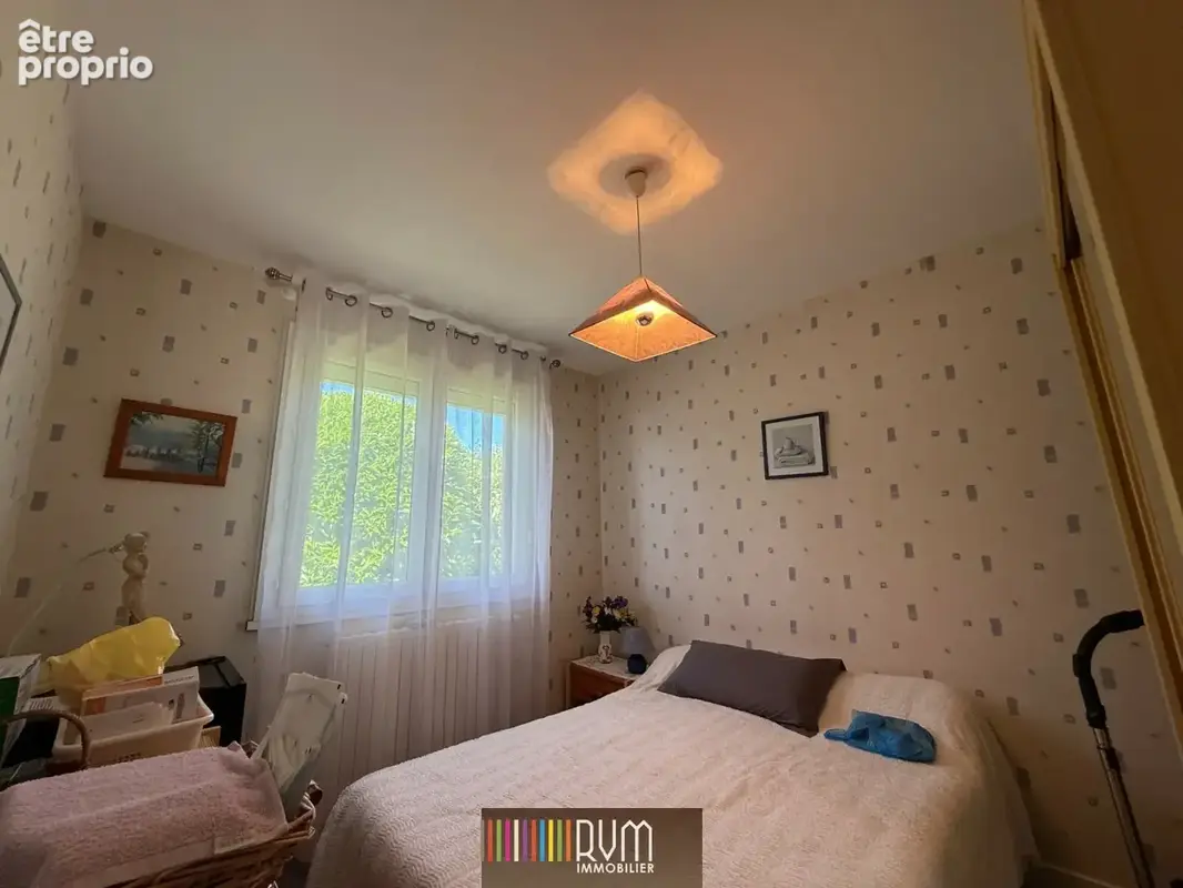 Maison 4 pièces 81 m² à vendre à Pressiat (01370) - photo 9