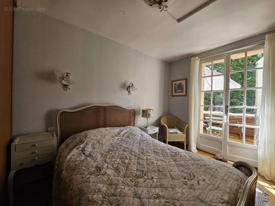 Maison à SAINTE-ALVERE