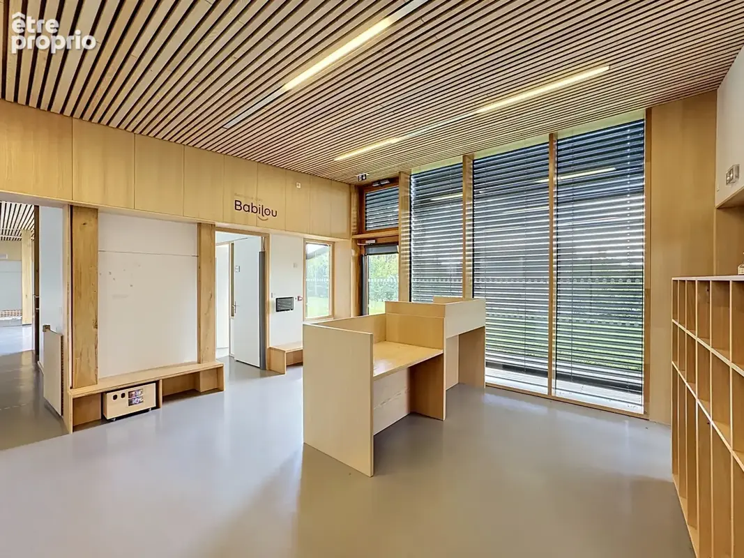 Bâtiment 400m2 à usage professionnel - photo 8
