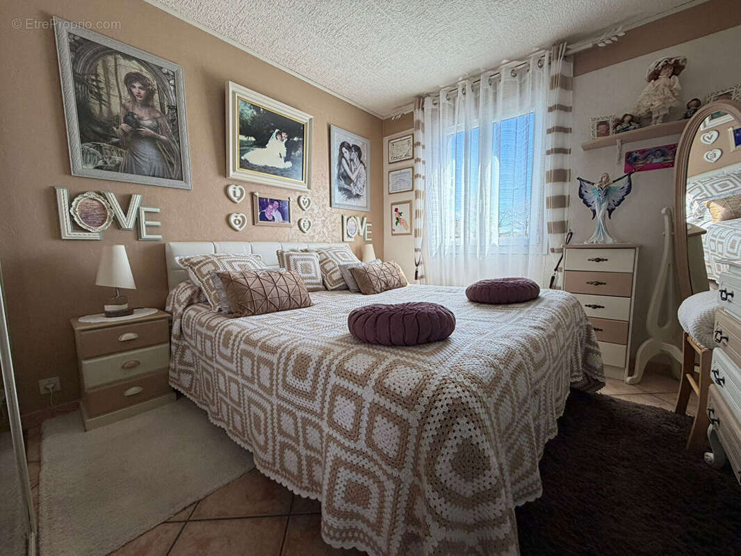 Maison à SAINT-SEBASTIEN-SUR-LOIRE