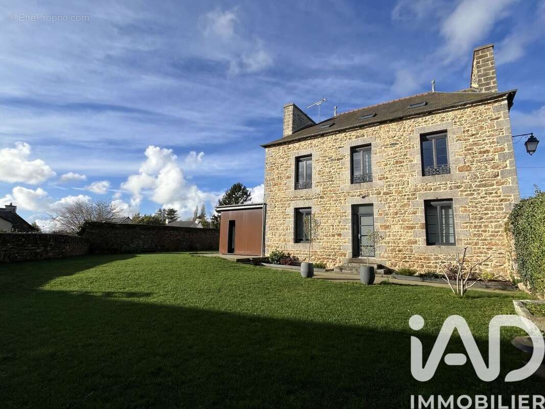 Photo 5 - Maison à LANVOLLON