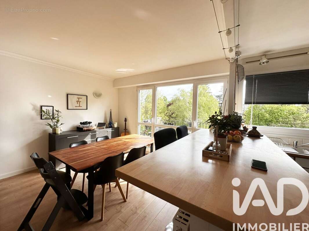 Appartement 78 m² à Chennevieres-Sur-Marne  - photo 2
