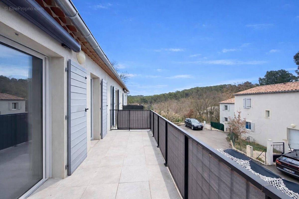 Appartement à FUVEAU