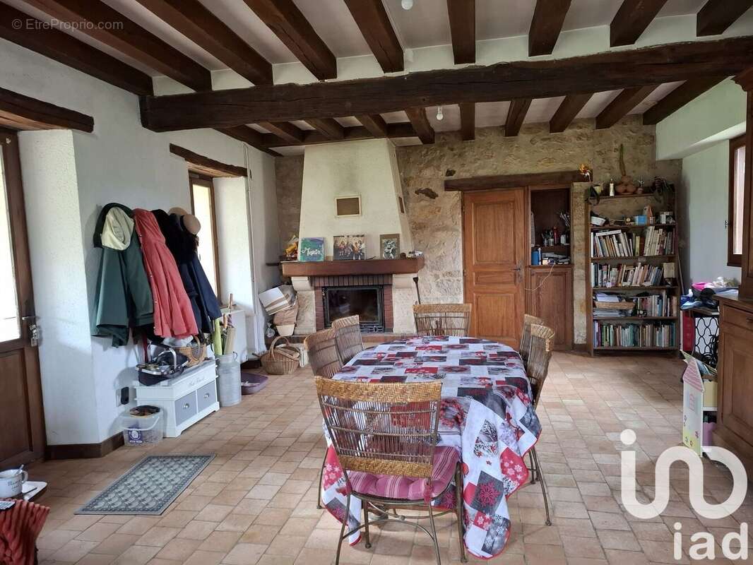 Photo 9 - Maison à DOMFRONT-EN-CHAMPAGNE