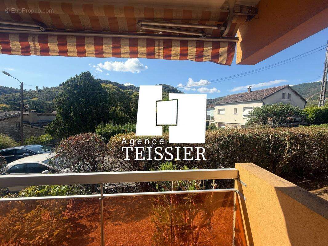 Appartement à LES VANS