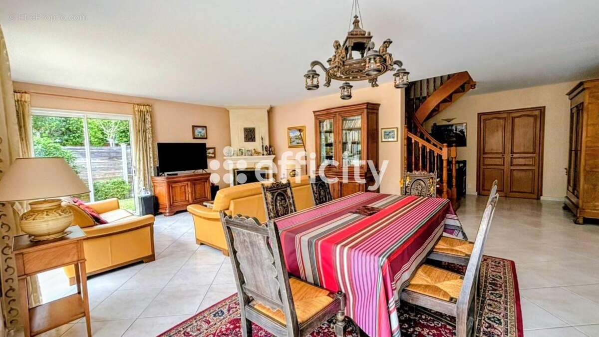 Maison à BORDEAUX