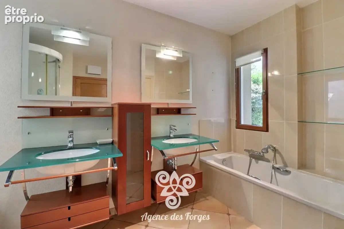 Maison d'architecte de 291m² - 6 chambres - avec piscine intérieure & spa - Carquefou - photo 12