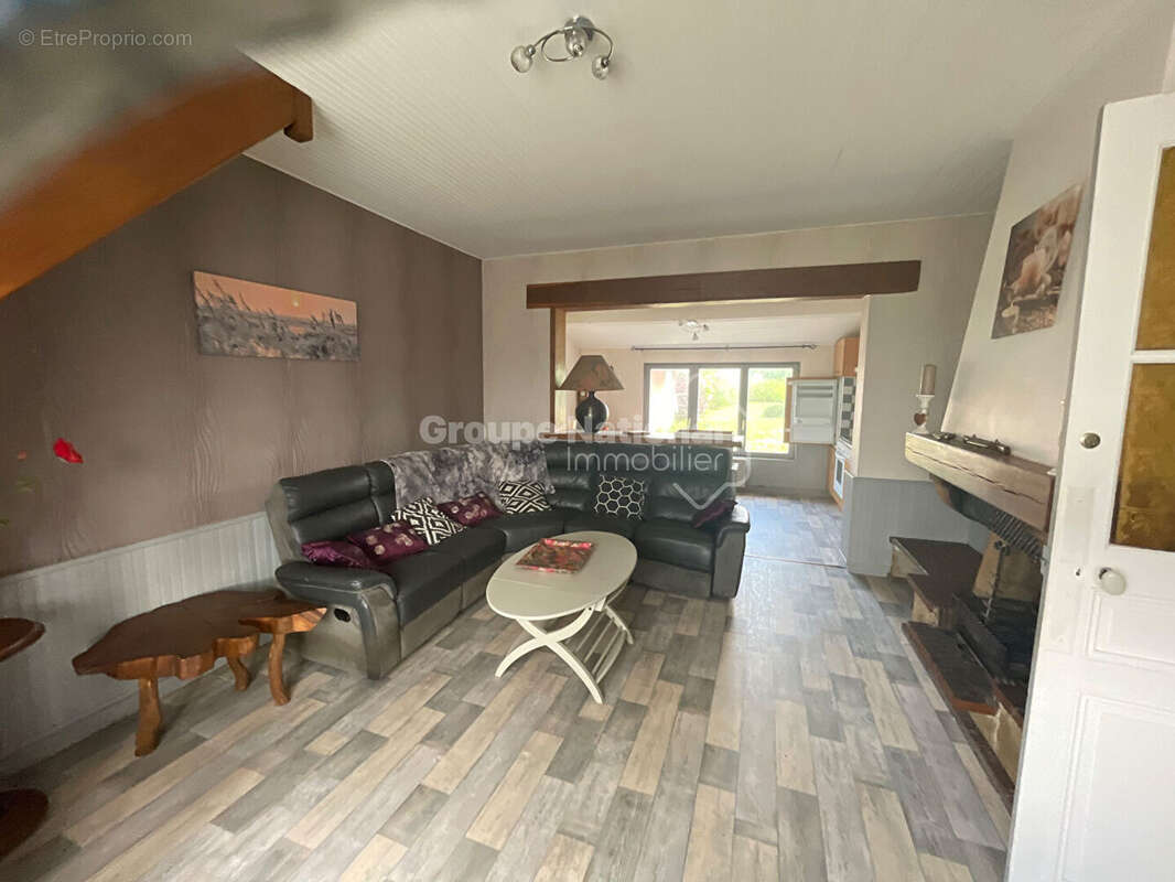 Maison à TROSLY-LOIRE