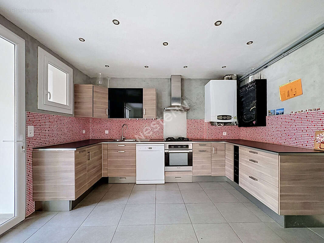 Maison 3 chambres à vendre à Rezé - Quartier Ouche Blanche - photo 7