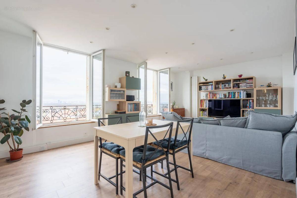 Appartement à FONTENAY-SOUS-BOIS