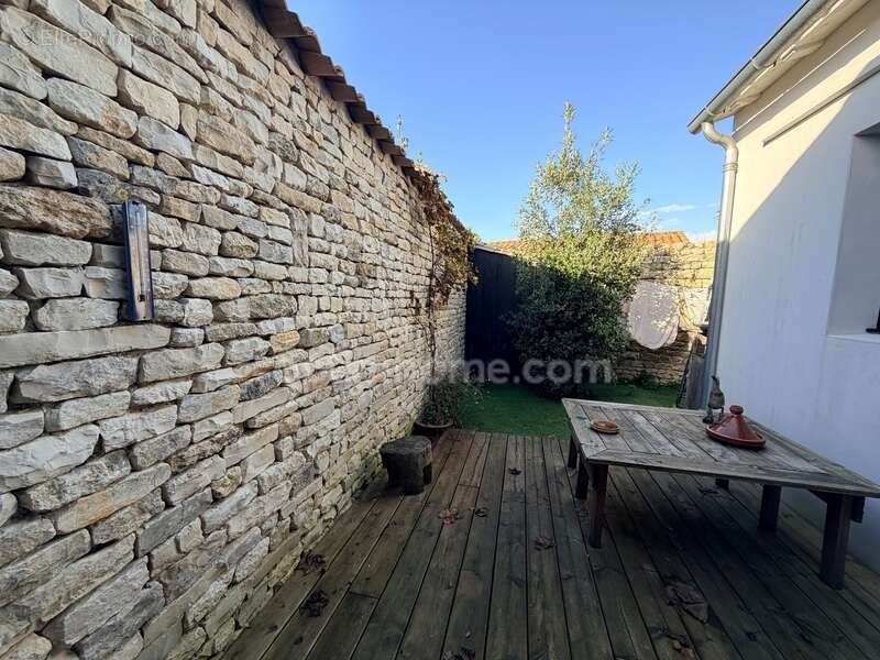 Maison à LE BOIS-PLAGE-EN-RE