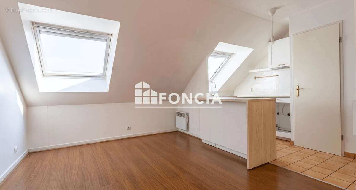 Appartement à MORANGIS