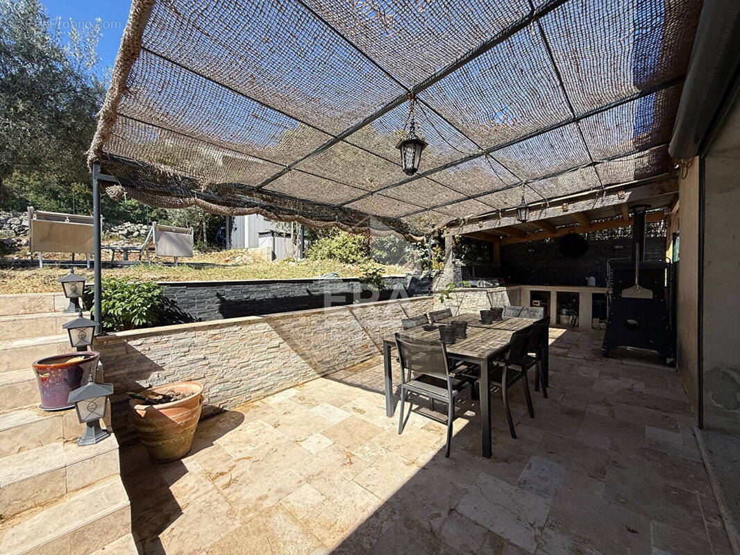 Maison à SAINT-MAXIMIN-LA-SAINTE-BAUME