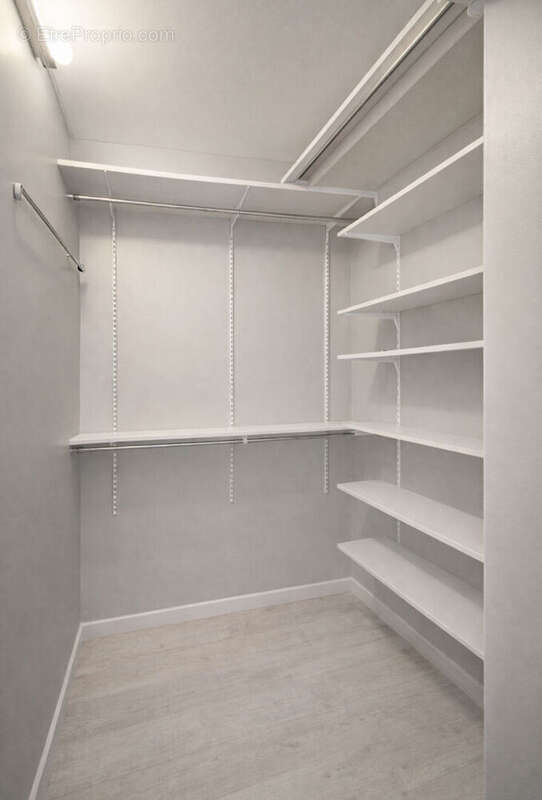 Appartement à LE BLANC-MESNIL