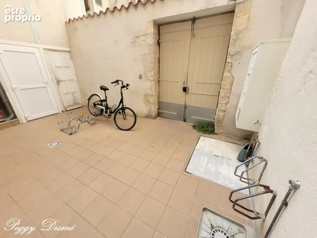 Appartement à vendre 1 pièces LA ROCHELLE (17) - Cœur Historique de La Rochelle - A 200m du Marché Central - photo 3