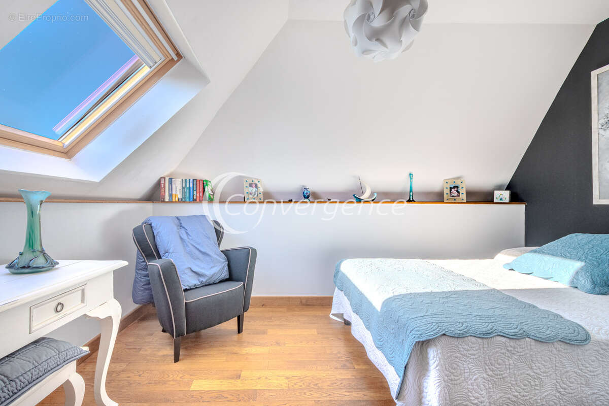 Maison à SAINT-GERMAIN-LES-BELLES