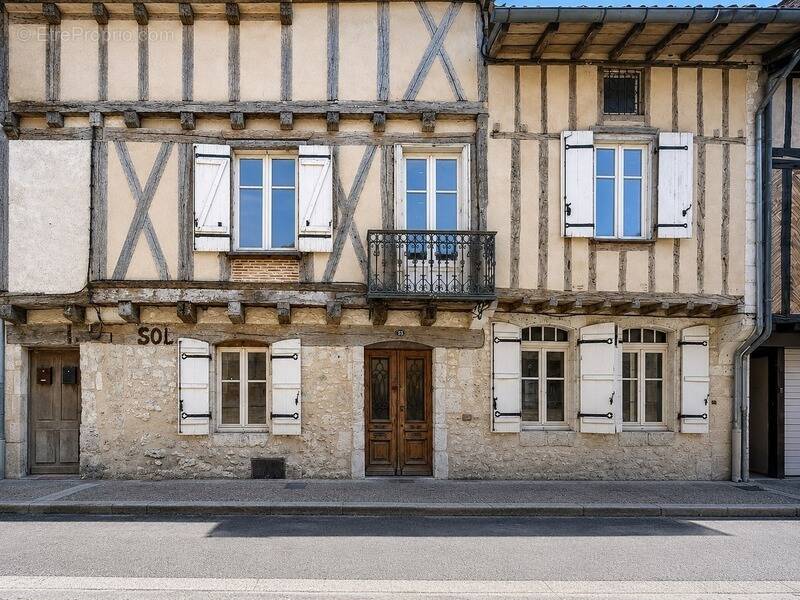 Maison à SAINTE-FOY-LA-GRANDE