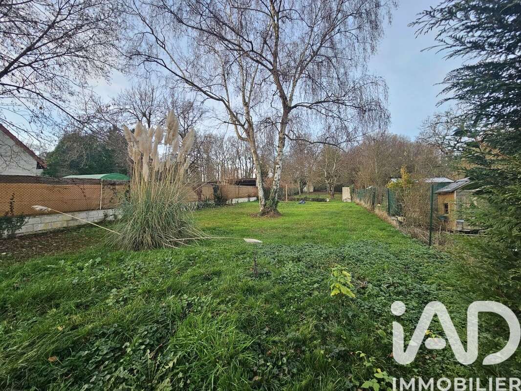 Photo 3 - Maison à MONTREUIL-AUX-LIONS