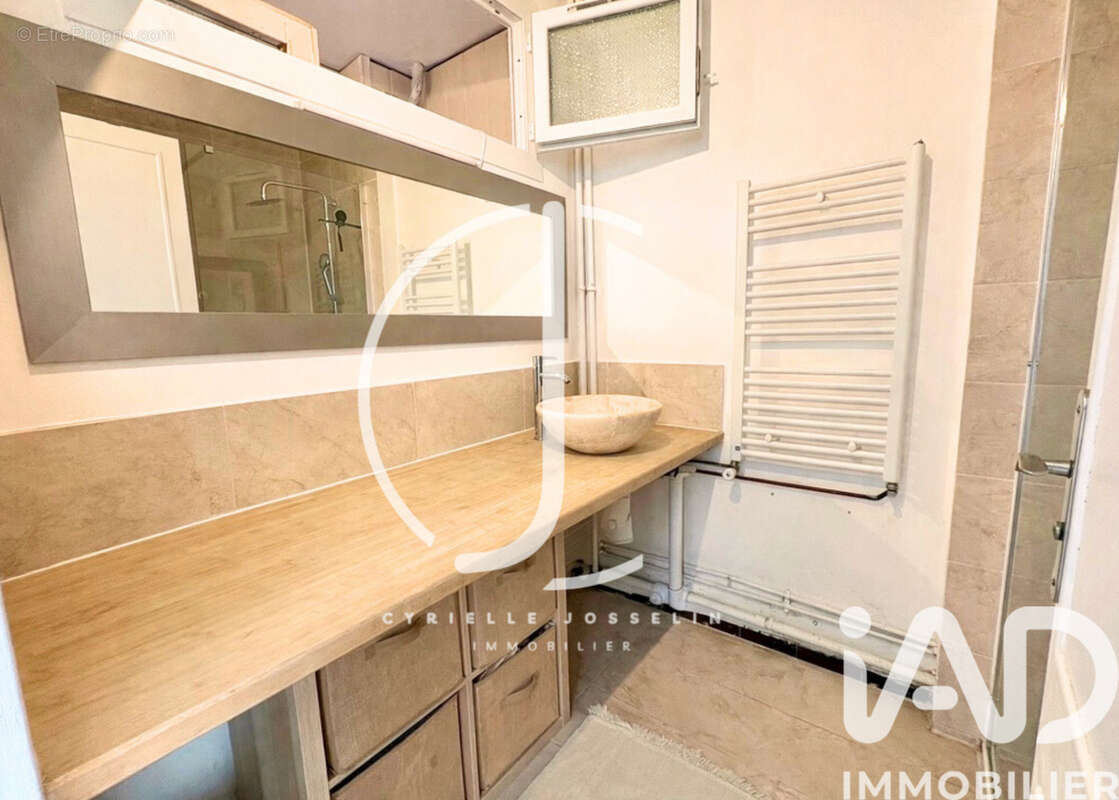 Photo 9 - Appartement à LA VALETTE-DU-VAR