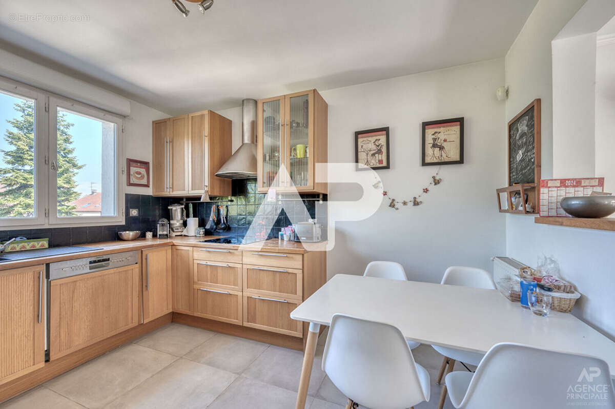 Maison à RUEIL-MALMAISON