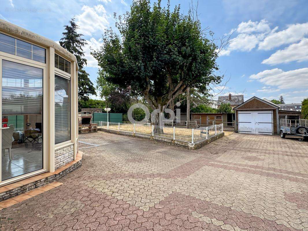Maison 6 pièces de 117 m² - photo 5