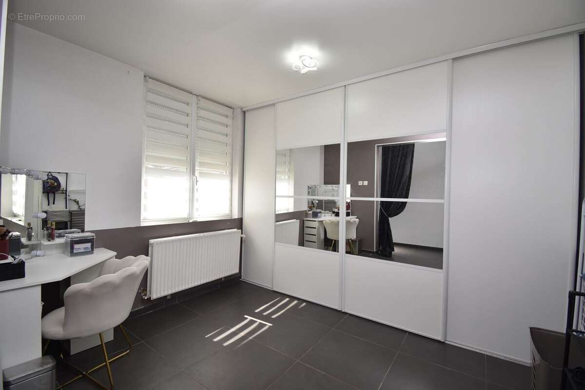 Maison 124 m² à Fresnes-Sur-Escaut  - photo 3