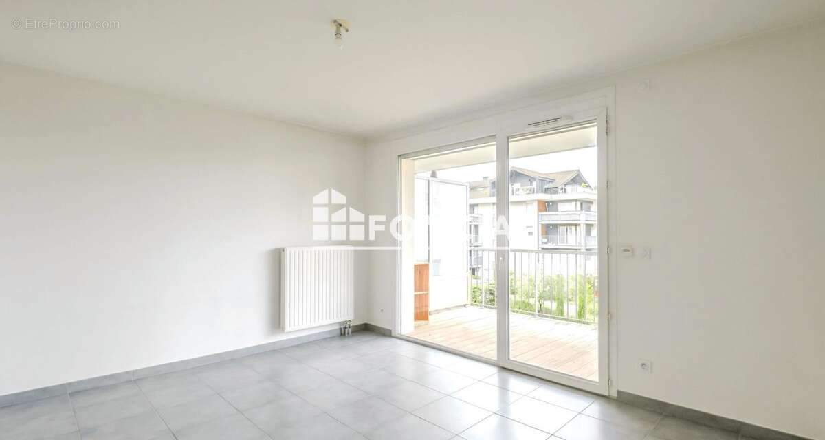 Appartement à DOUVAINE
