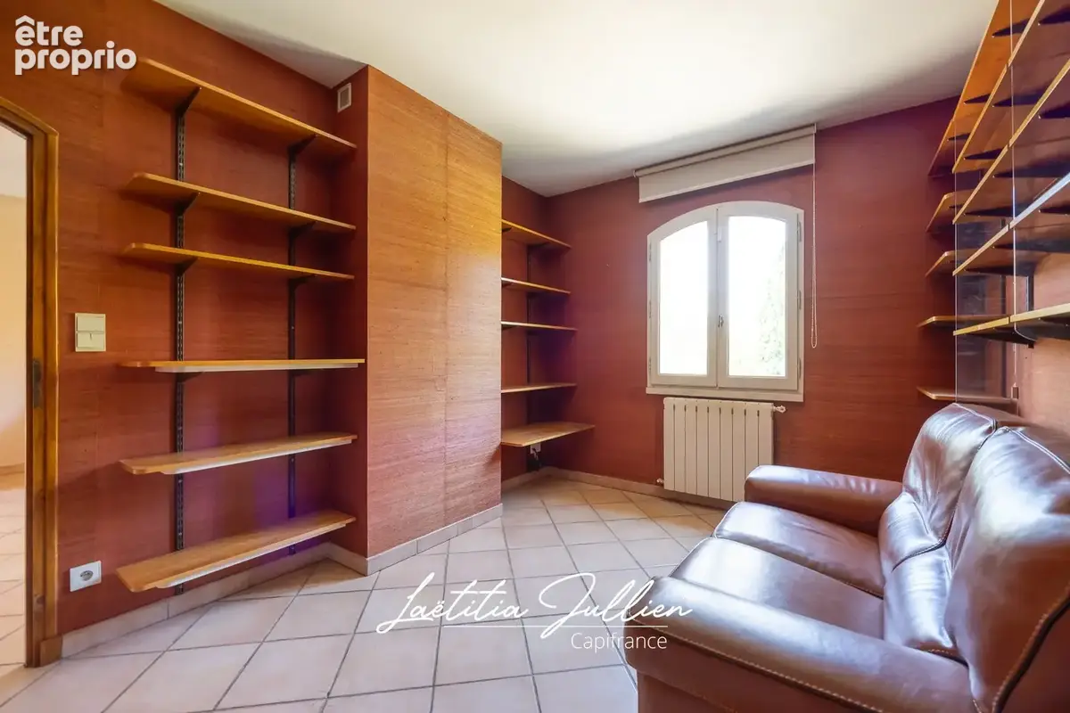 En exclusivité par Laëtitia JULLIEN – Marseille 11e – Saint-Menet – Propriété T4 de près de 150 m² habitables avec studio indépe - photo 21