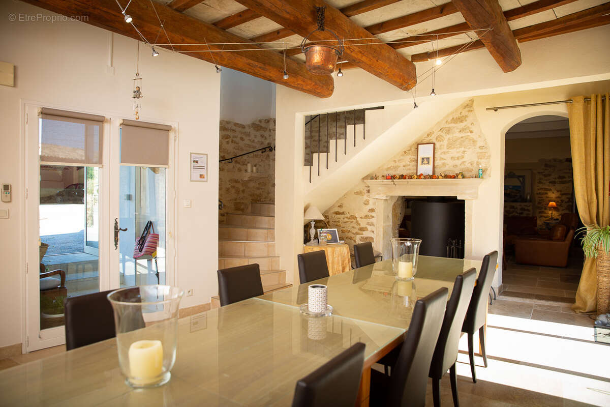 Maison à GRIGNAN