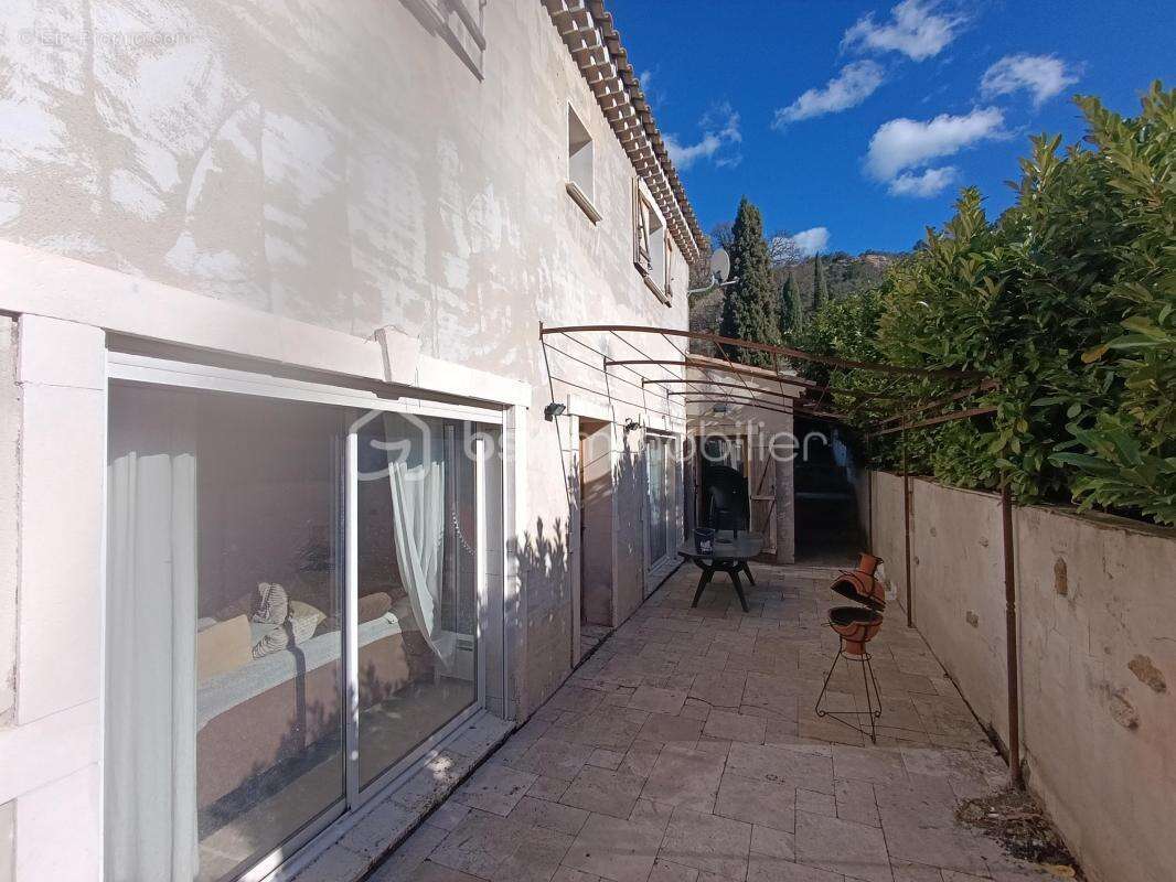 Maison à CHAMARET