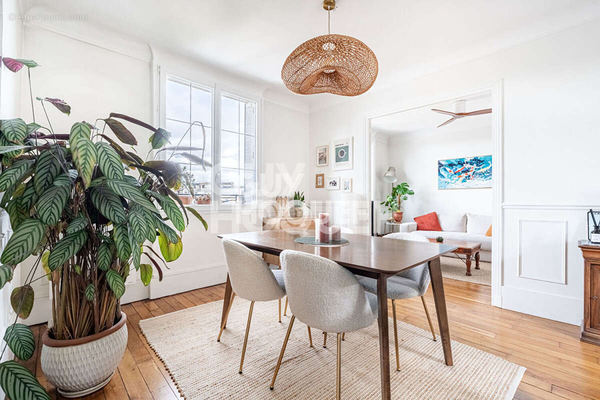 Appartement à ASNIERES-SUR-SEINE