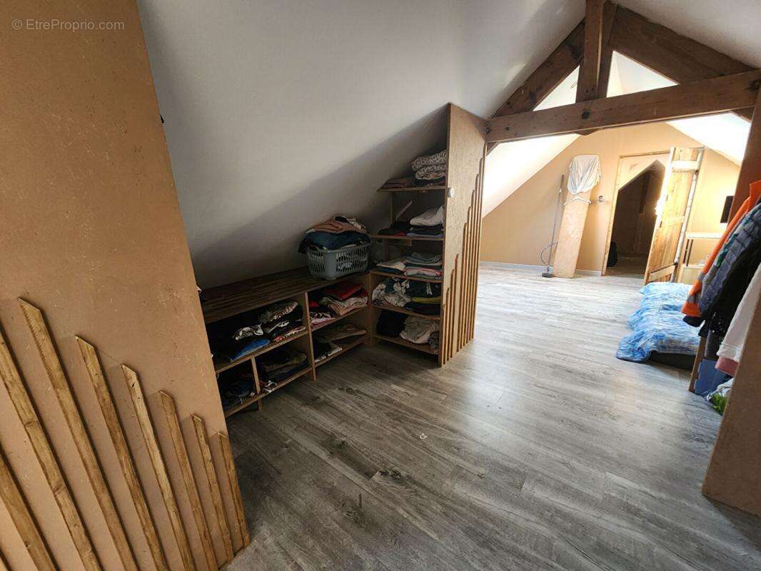 Maison à PERRUSSON